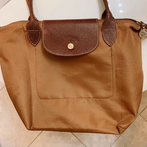 brown long champ tote.